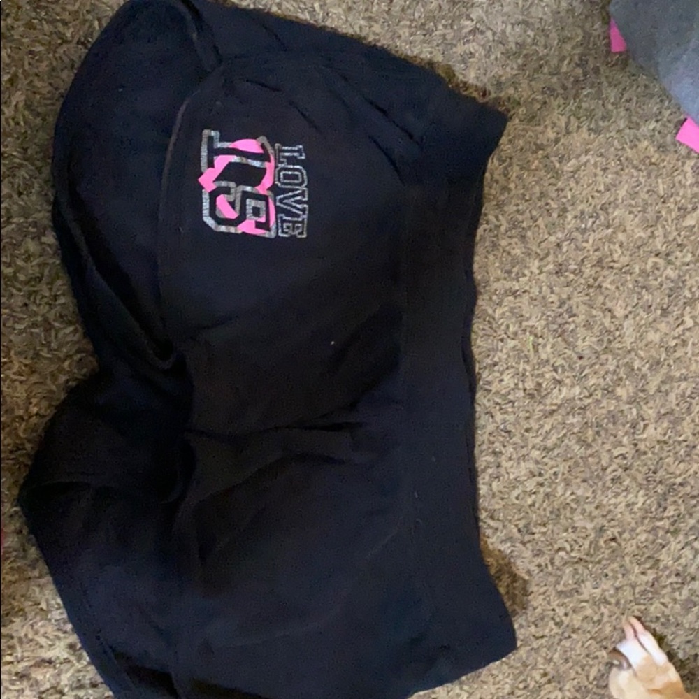 Maternity clothes